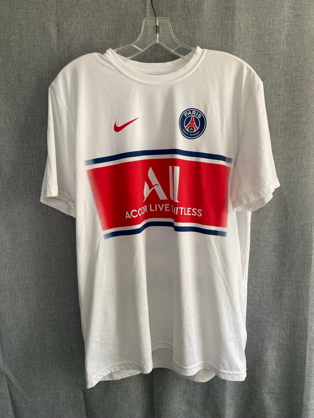 Nike Lionel Messi Paris Saint-Germain Dri-Fit Graphic T-Shirt White Men's Large